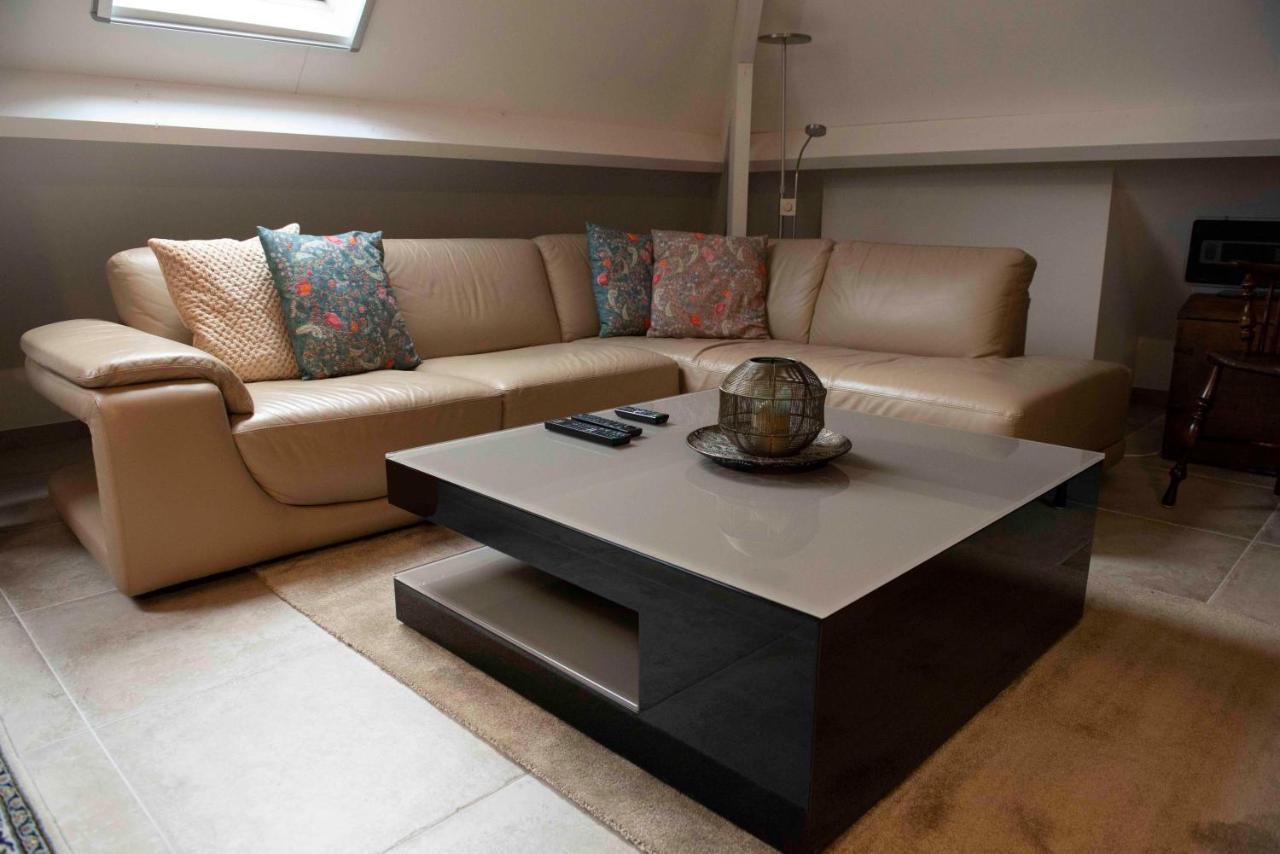 StudioBeerse met Sauna Zwembad en Spa Appartement Buitenkant foto