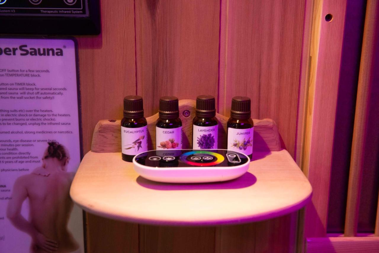 StudioBeerse met Sauna Zwembad en Spa Appartement Buitenkant foto