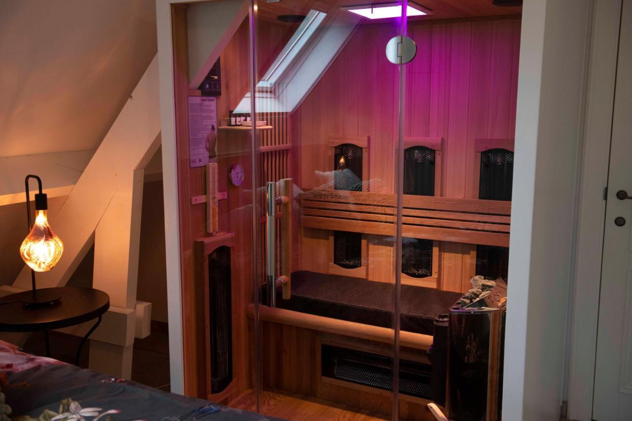 StudioBeerse met Sauna Zwembad en Spa Appartement Buitenkant foto